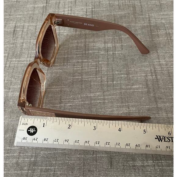 New Kurt Geiger London Womens Crystal Tan/Brown Gradient Square Sunglasses - Picture 13 of 15